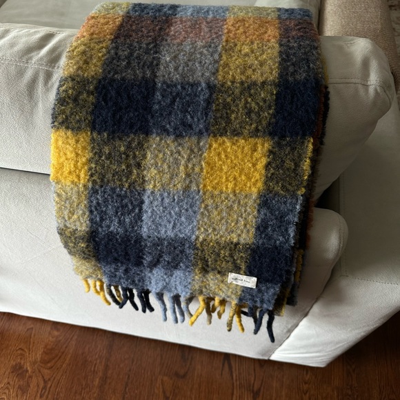 Wilfred Scarf - Picture 2 of 3